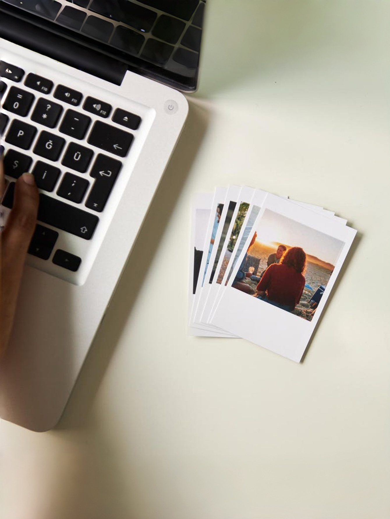 Custom Instant-Style Photo Prints